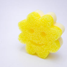 Načíst obrázek do prohlížeče Galerie, Scrub Mommy Power Flower žlutá (1 ks)